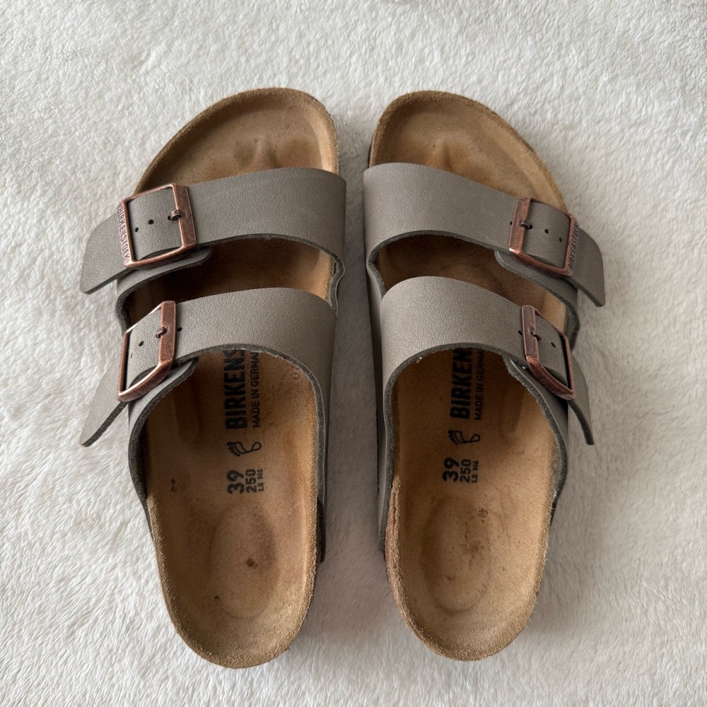 Birkenstock Arizona Sandals - Stone - Picture 2 of 7